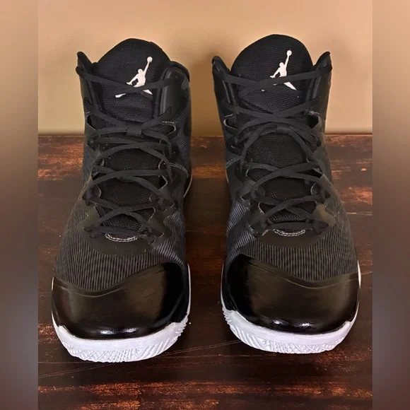 Nike Air Jordan Super Fly 3 in Black/White - Picture 7 of 7